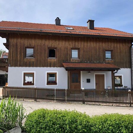 Monteurzimmer Am Teisenberg Neukirchen am Teisenberg ภายนอก รูปภาพ
