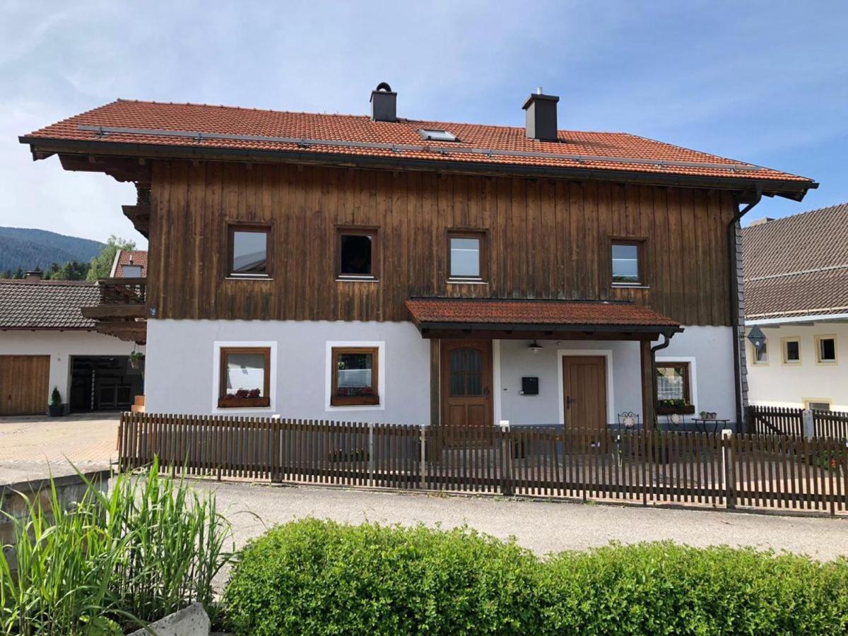 Monteurzimmer Am Teisenberg Neukirchen am Teisenberg ภายนอก รูปภาพ