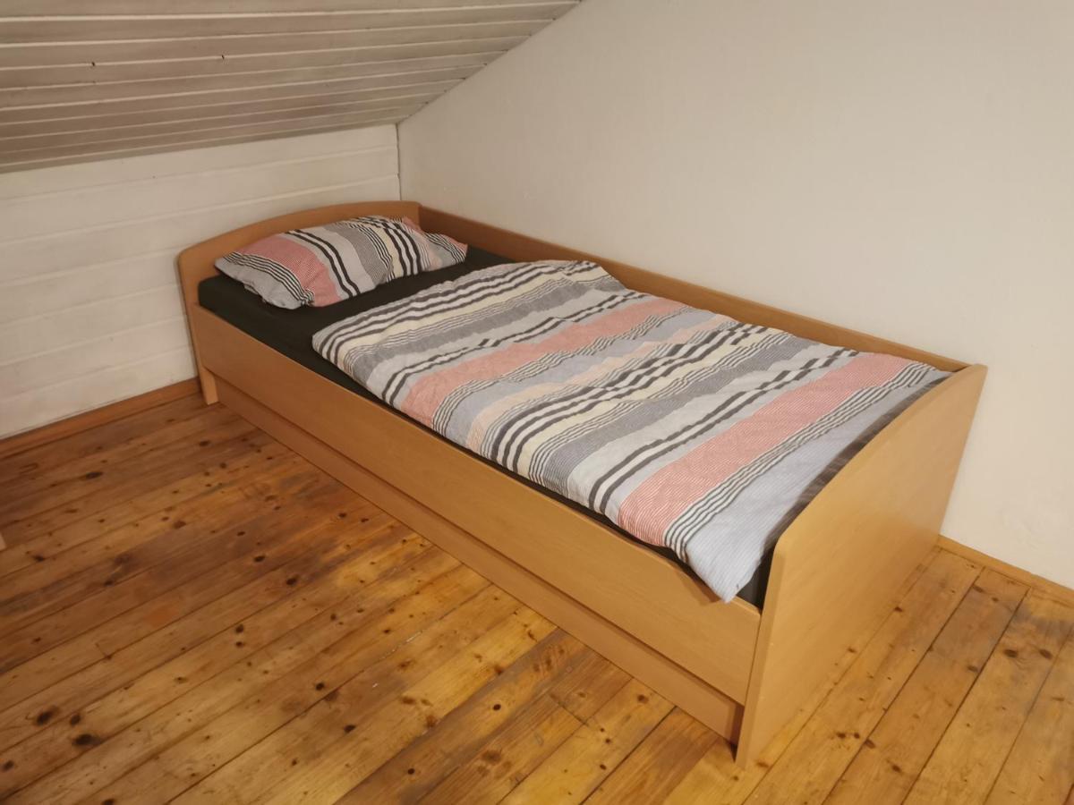 Monteurzimmer Am Teisenberg Neukirchen am Teisenberg ภายนอก รูปภาพ